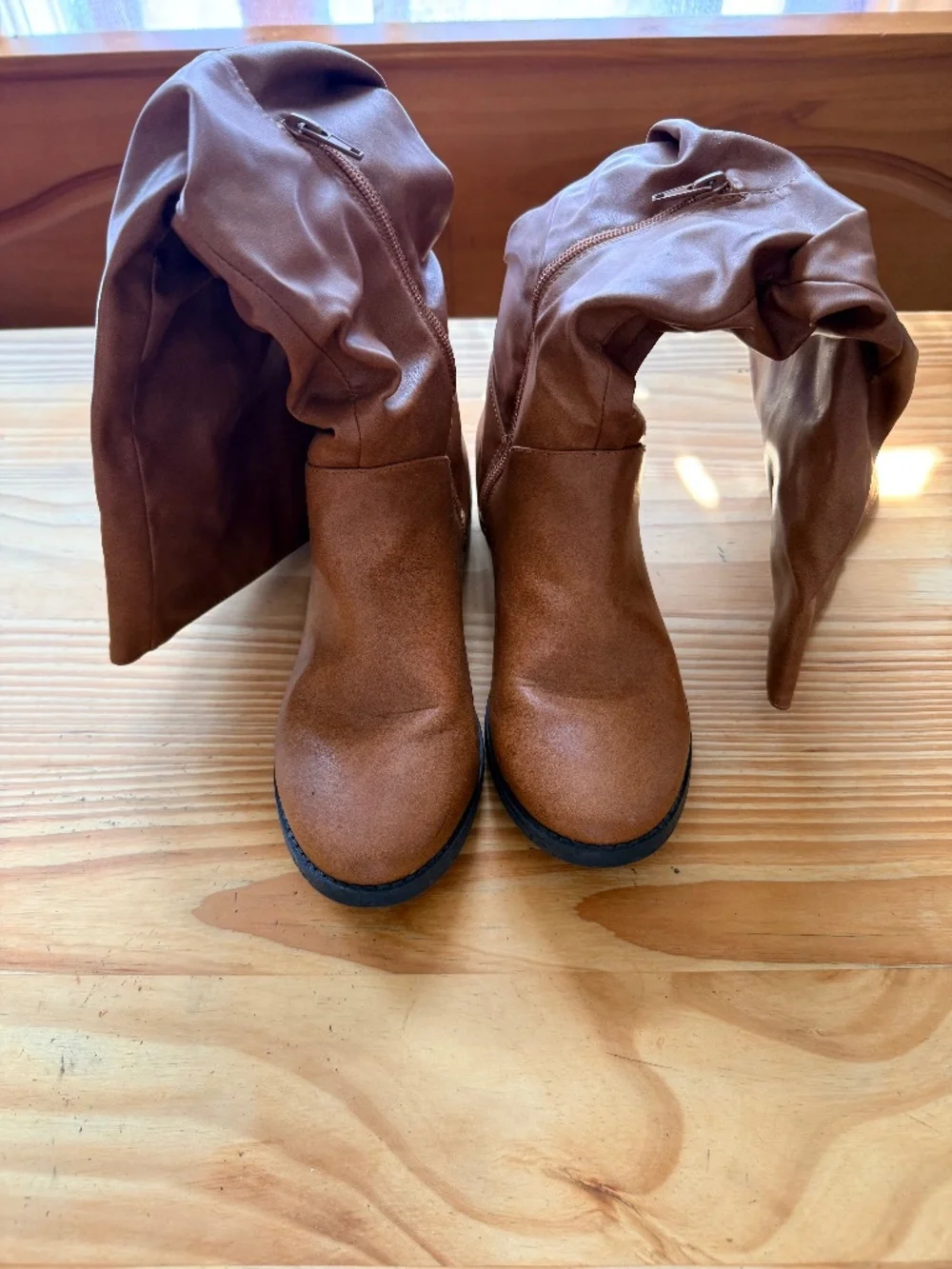 Slouch boots size 7